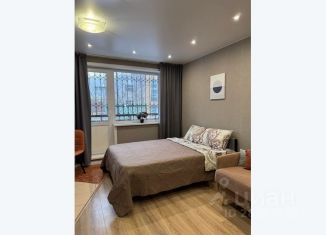 Сдается 1-ком. квартира, 38 м2, Пермь, улица Александра Матросова, 6