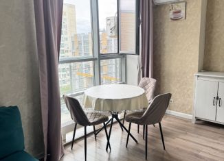 Сдается 1-комнатная квартира, 39 м2, Москва, улица Саморы Машела, 2А, ЮЗАО
