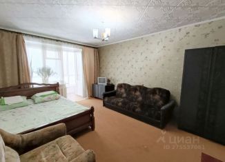 Сдам в аренду 2-ком. квартиру, 54 м2, Осташков, Новый проезд, 1