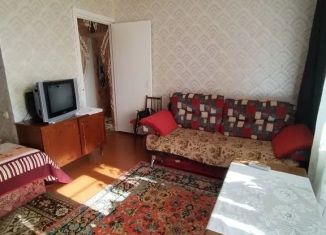 Сдам 1-комнатную квартиру, 32 м2, Осташков, Новый проезд, 1