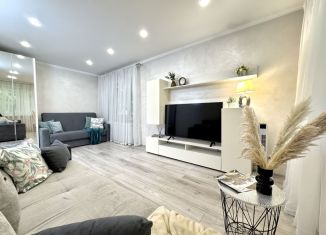 Сдаю в аренду квартиру студию, 30 м2, Калининград, Советский проспект, 73