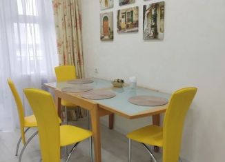 Сдаю в аренду 2-ком. квартиру, 58 м2, Чувашия, улица Богдана Хмельницкого, 45