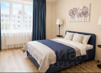 Аренда 2-ком. квартиры, 85 м2, Калининград, улица Богдана Хмельницкого, 50