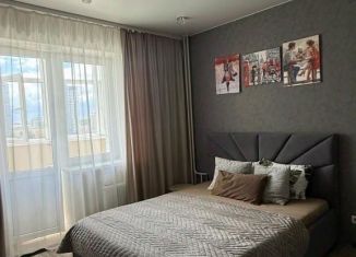 Сдаю в аренду однокомнатную квартиру, 35 м2, Саранск, улица Девятаева, 5