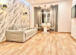 Сдается в аренду 2-ком. квартира, 55 м2, Кемерово, Советский проспект, 42
