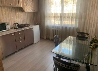 Сдам в аренду однокомнатную квартиру, 35 м2, Карачаево-Черкесия, микрорайон Северный, 12