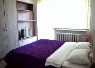 Сдаю в аренду однокомнатную квартиру, 40 м2, Калининград, улица Богдана Хмельницкого, 24