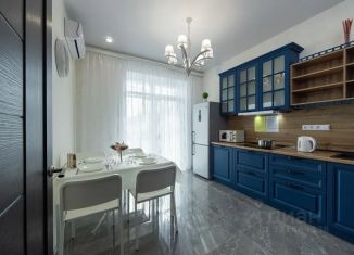 Сдам в аренду 2-комнатную квартиру, 65 м2, Самара, улица Водников, 33, Самарский район