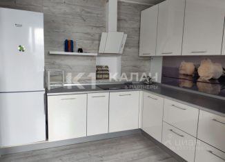 Продам двухкомнатную квартиру, 45 м2, Полевской, 2-й микрорайон, 13