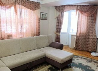 Продажа 4-комнатной квартиры, 93.1 м2, Киров, Молодёжный проезд, 5