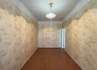 Продаю 2-комнатную квартиру, 56.4 м2, Псковская область, Мирная улица, 10