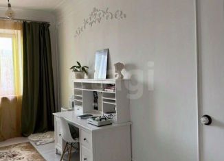Продам четырехкомнатную квартиру, 79.4 м2, Белгородская область, проспект Богдана Хмельницкого, 77