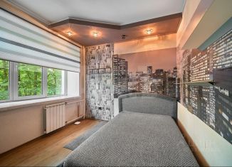 Продаю 3-ком. квартиру, 71.6 м2, Калужская область, проспект Маркса, 86