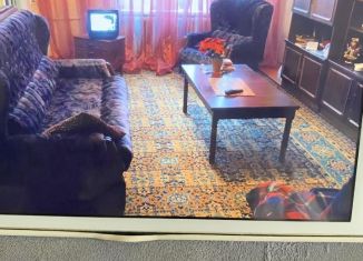 Трехкомнатная квартира на продажу, 63 м2, Мурманская область, проспект Героев-Североморцев, 15к2