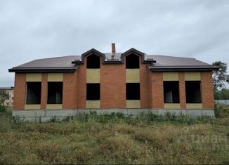 Продаю дом, 240 м2, Северная Осетия, улица Хасцаева
