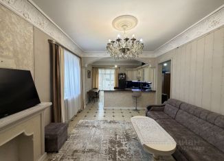 Продаю дом, 100 м2, Нальчик, улица Добровольского, 36А, район Колонка