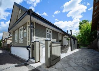 Сдаю в аренду дом, 180 м2, Псковская область, улица Гоголя, 45