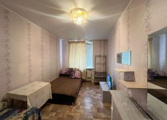 Продается 3-ком. квартира, 18.3 м2, Волгоград, улица Борьбы, 2