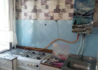 Продам 3-ком. квартиру, 57.2 м2, Саратовская область, проспект Строителей, 4