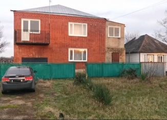 Продам дом, 200 м2, Адыгея, Центральная улица, 53