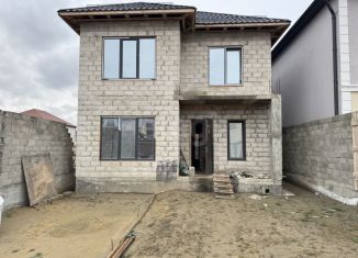Продам дом, 150 м2, Каспийск, микрорайон Кемпинг, 953А