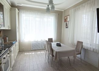 Продам дом, 200 м2, Нальчик, улица Тимошенко, 28, район Колонка