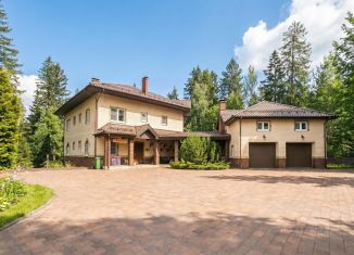 Продаю коттедж, 498 м2, Зеленоград, улица Калинина, 43