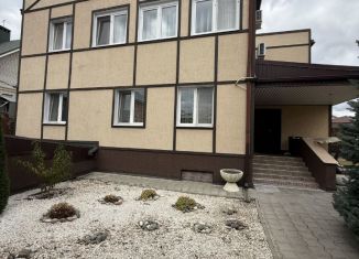 Продаю дом, 330 м2, Энгельс, Рябиновый переулок, 7