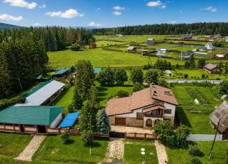 Продам коттедж, 180 м2, Свердловская область