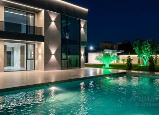 Дом на продажу, 300 м2, Краснодарский край, площадь Флага