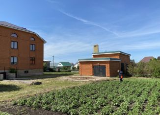 Продаю дом, 336 м2, Октябрьский, улица Старкова, 28