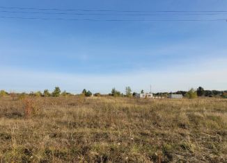 Земельный участок на продажу, 10 сот., село Углянец, улица Суворова, 33