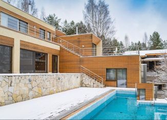Продается коттедж, 300 м2, Ленинградская область