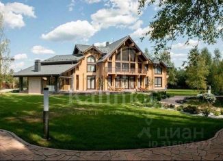 Продается дом, 780 м2, деревня Новинки