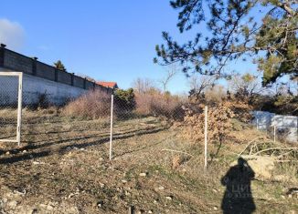 Продам участок, 5 сот., улица Лётчика Есауленко, 19