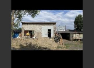 Продаю гараж, 61 м2, Саратовская область, микрорайон Энгельс-1, 86А