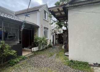 Дом на продажу, 180 м2, Махачкала, Кировский внутригородской район, Гранитная улица, 33