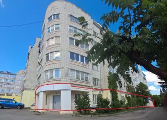 Продаю офис, 594.7 м2, Калужская область, улица Космонавта Комарова, 36