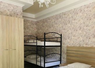 Сдаю в аренду комнату, 20 м2, Керчь, улица Ильи Громозды, 1А