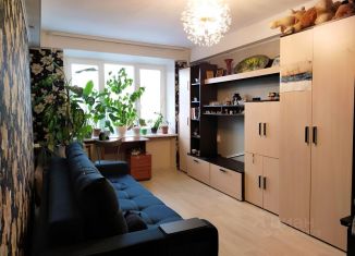 Продается комната, 62.3 м2, Санкт-Петербург, проспект Маршала Блюхера, 65, метро Площадь Ленина