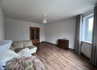 Двухкомнатная квартира на продажу, 60.7 м2, Химки