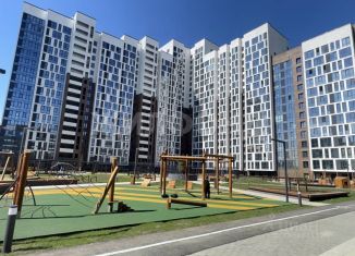 Продам 3-ком. квартиру, 70.9 м2, Барнаул, проспект Строителей, 18к1