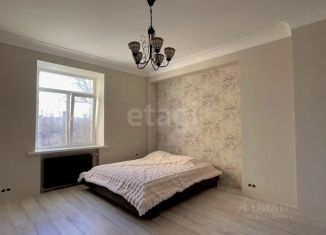 Продажа 3-комнатной квартиры, 81.9 м2, Астраханская область, улица Богдана Хмельницкого, 13