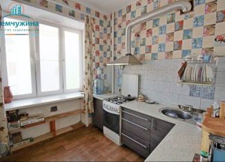 Продаю двухкомнатную квартиру, 54 м2, Димитровград, проспект Димитрова, 9