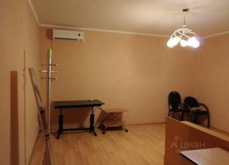 Продажа 1-ком. квартиры, 60 м2, Белгород, улица Щорса, 47Б, Западный округ