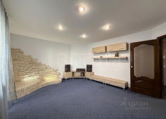 Продается 3-ком. квартира, 99.9 м2, Воронеж, Коминтерновский район, бульвар Победы, 43
