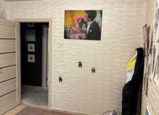 Продаю трехкомнатную квартиру, 71 м2, Гатчина, улица Слепнёва, 3