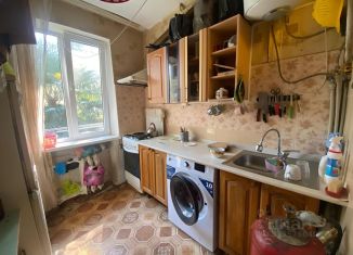 Продаю 3-ком. квартиру, 40 м2, Краснодарский край, улица Богдана Хмельницкого, 81