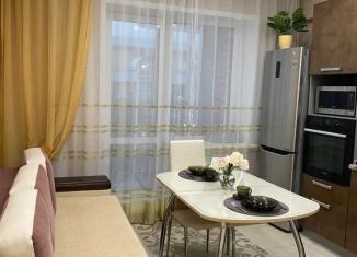 Сдам в аренду 1-комнатную квартиру, 35 м2, Иркутск, улица Карла Либкнехта, 118, ЖК Новый Город 3