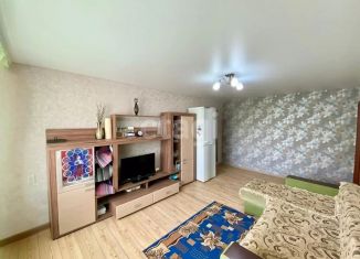 Продаю 3-ком. квартиру, 62 м2, Белгород, улица Попова, 100